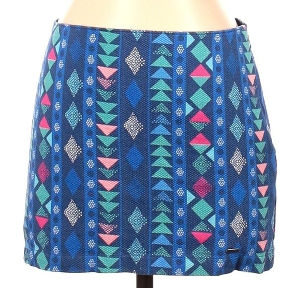 Hollister Dresses & Skirts - Hollister Blue Aztec Geometric Mini Skirt